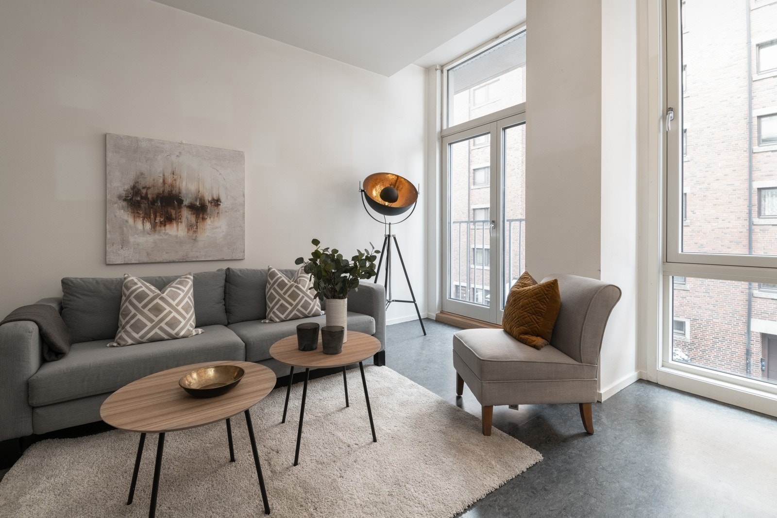 Stue. Leiligheten leies ut umøblert. Galleribilde