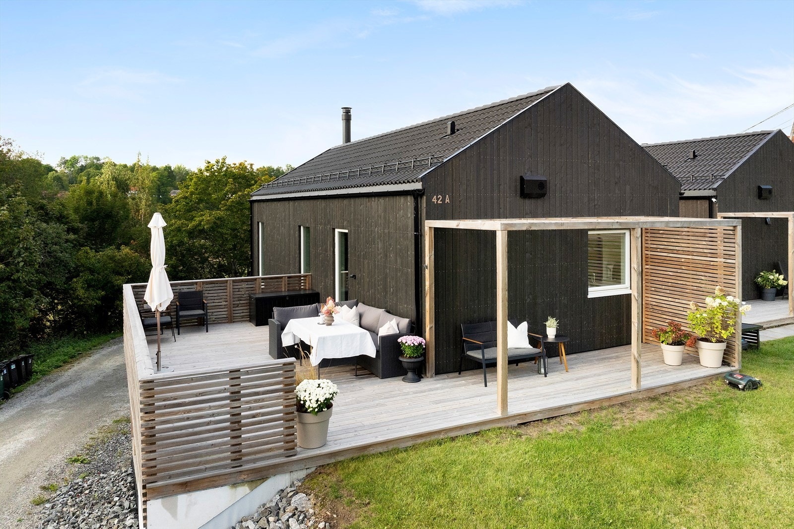 Dette er en uteplass hvor hele familien vil trives! Galleribilde