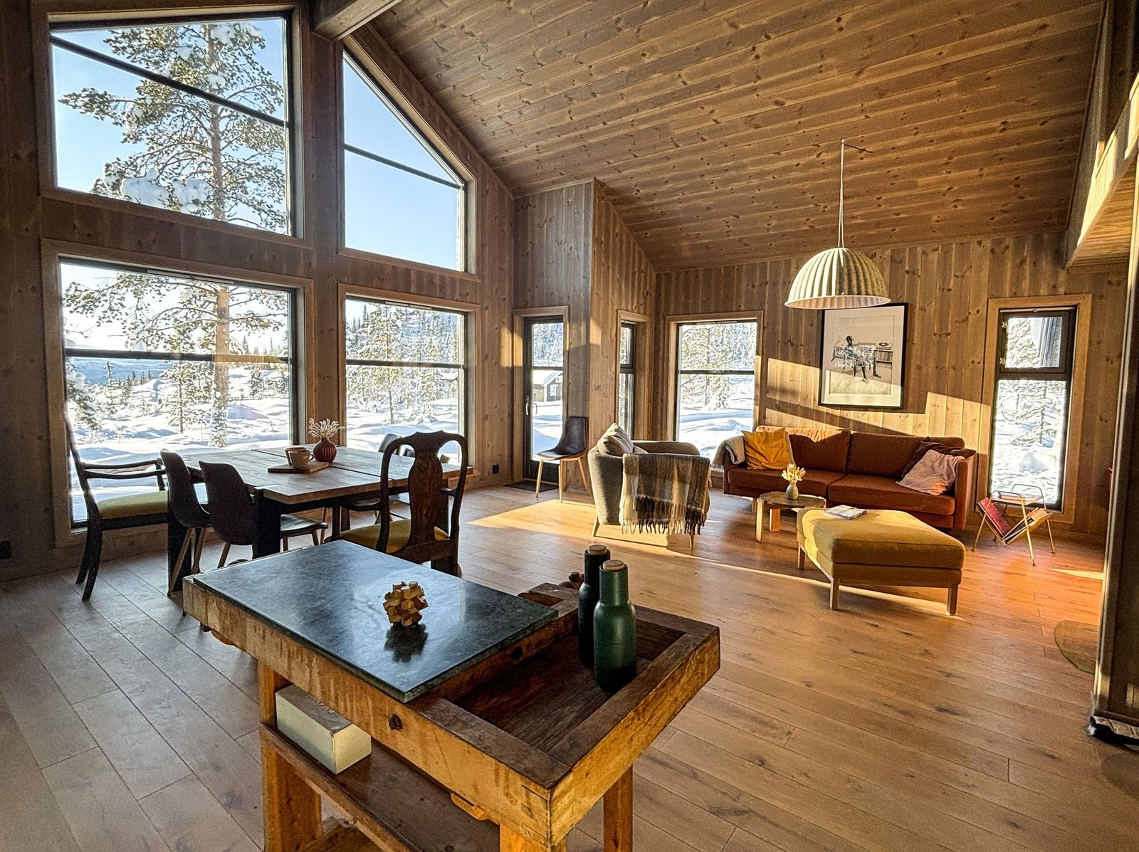 Bilde tatt fra kjøkkenet. Galleribilde