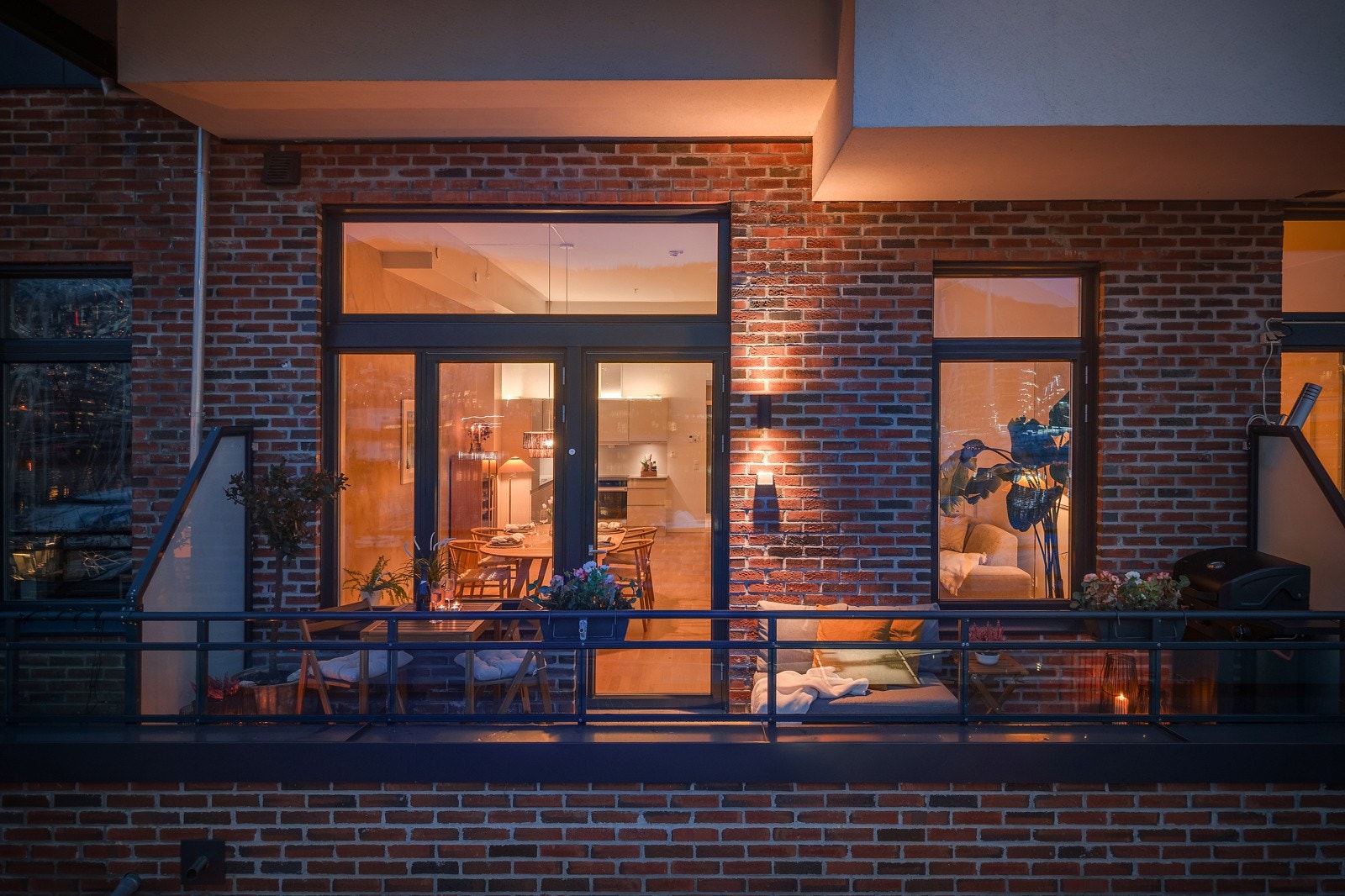 - Leiligheten har balkong på 8 kvm - Galleribilde