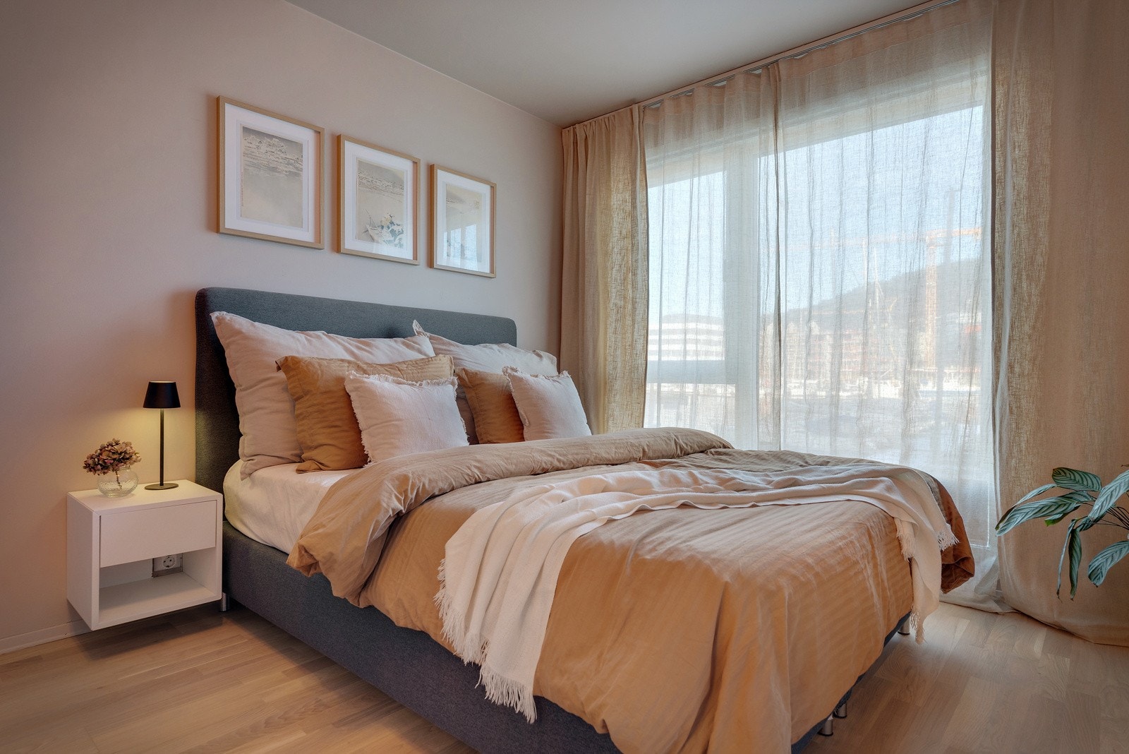 - Hovedsoverom på 13 kvm - Galleribilde