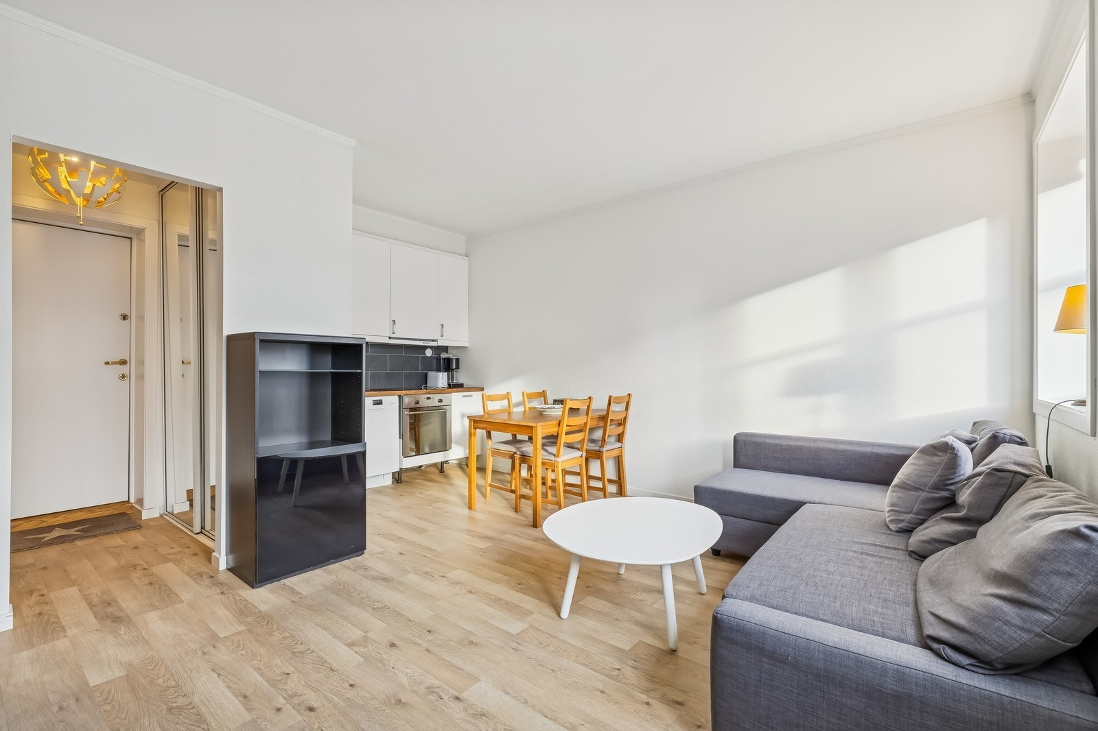 Stue/kjøkken Galleribilde