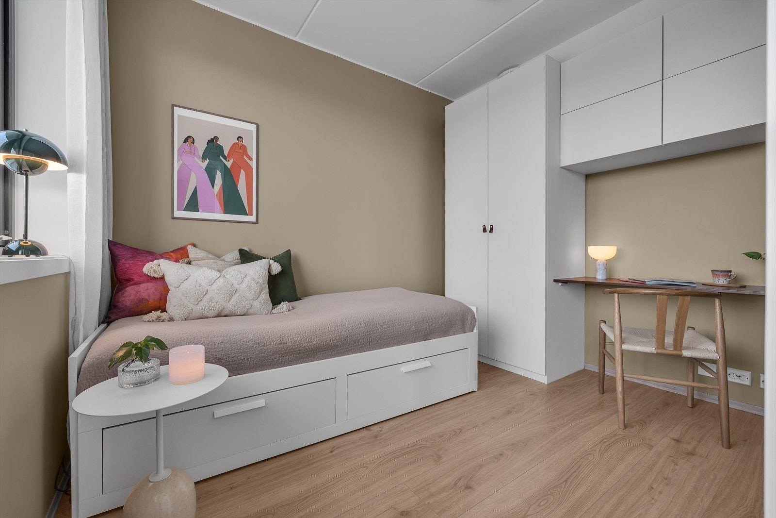 Soverom nr 2 passer fint som gjesterom, kontor eller barnerom Galleribilde