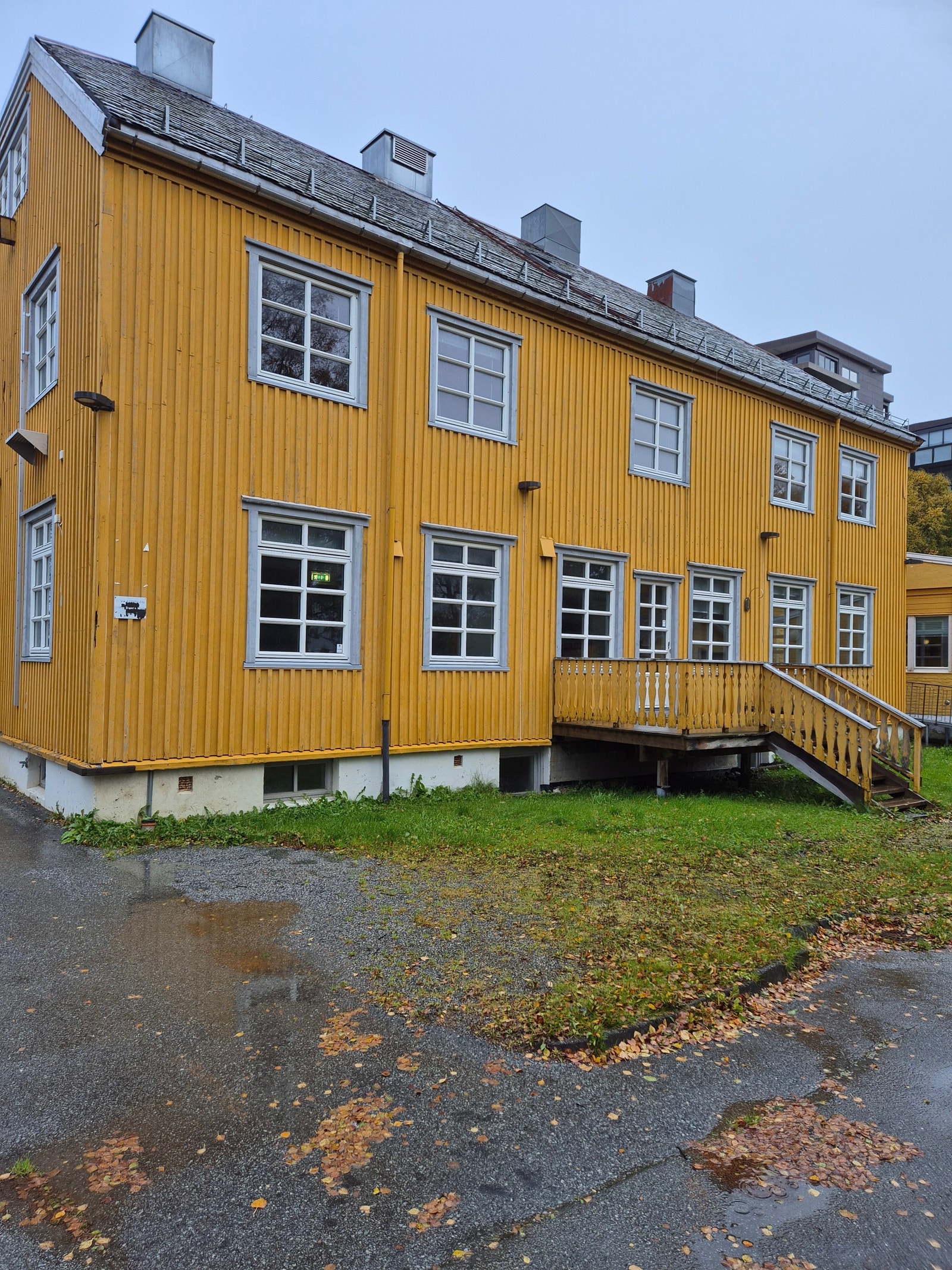 Fasade eldste del Galleribilde