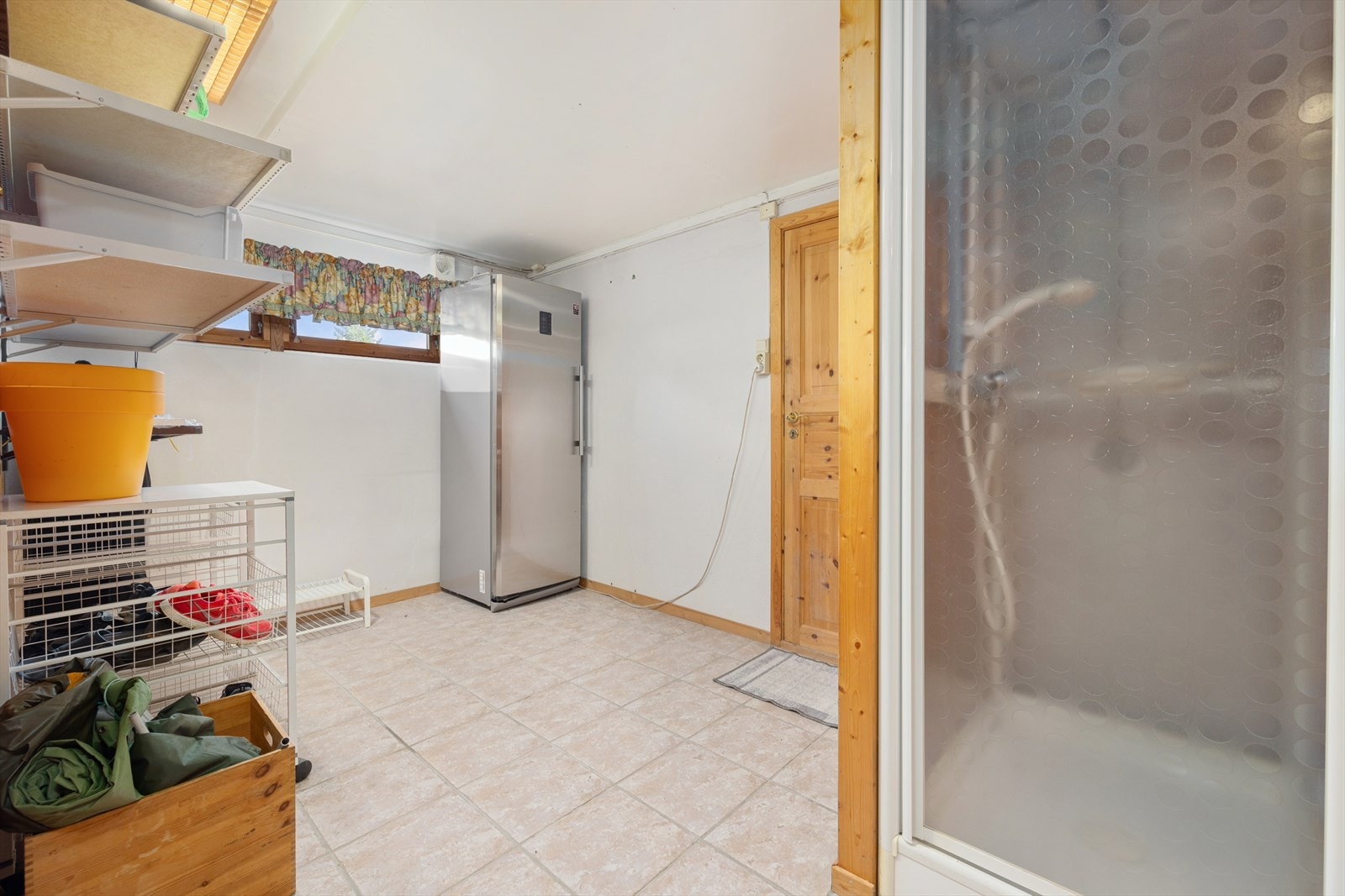 Praktisk bod. Galleribilde