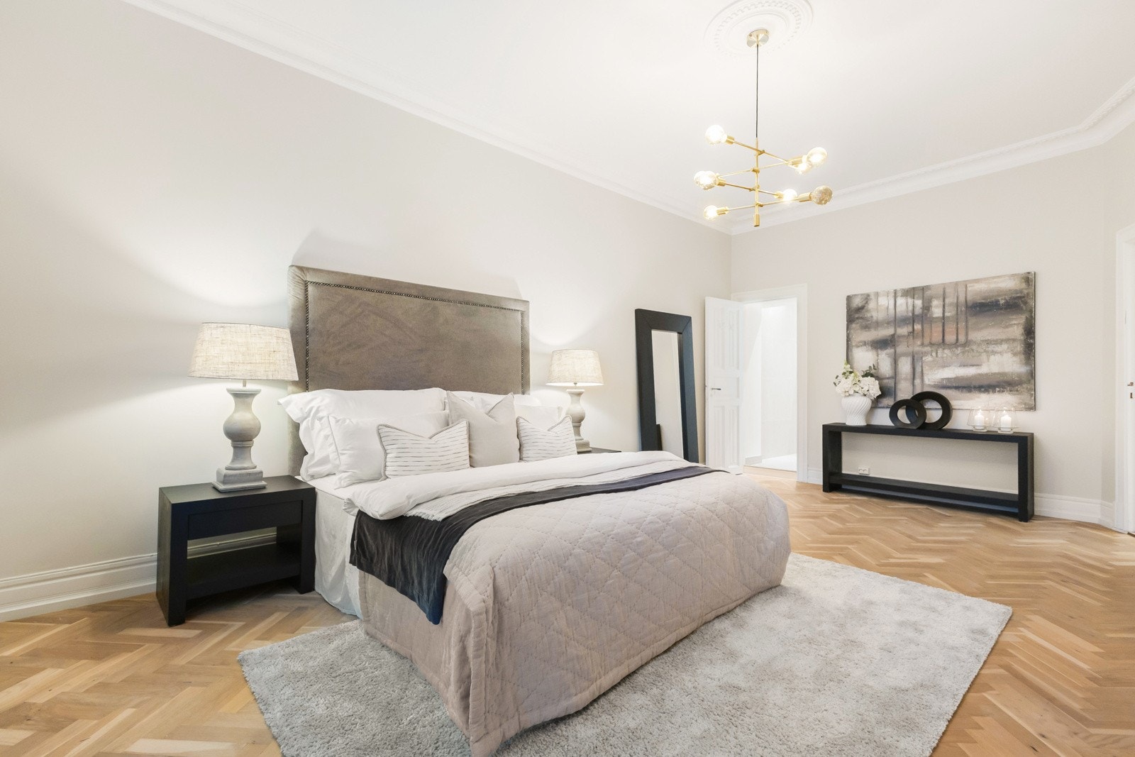 Soverom 3 byr på god plass, ro og fleksibel bruksmulighet. Galleribilde