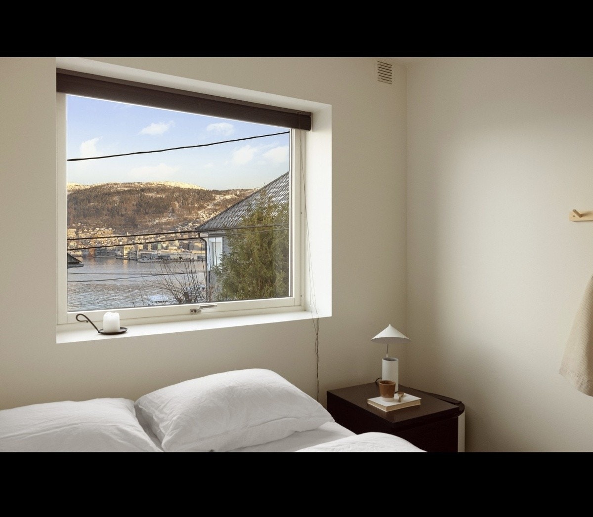 Flott utsikt fra soverom Galleribilde