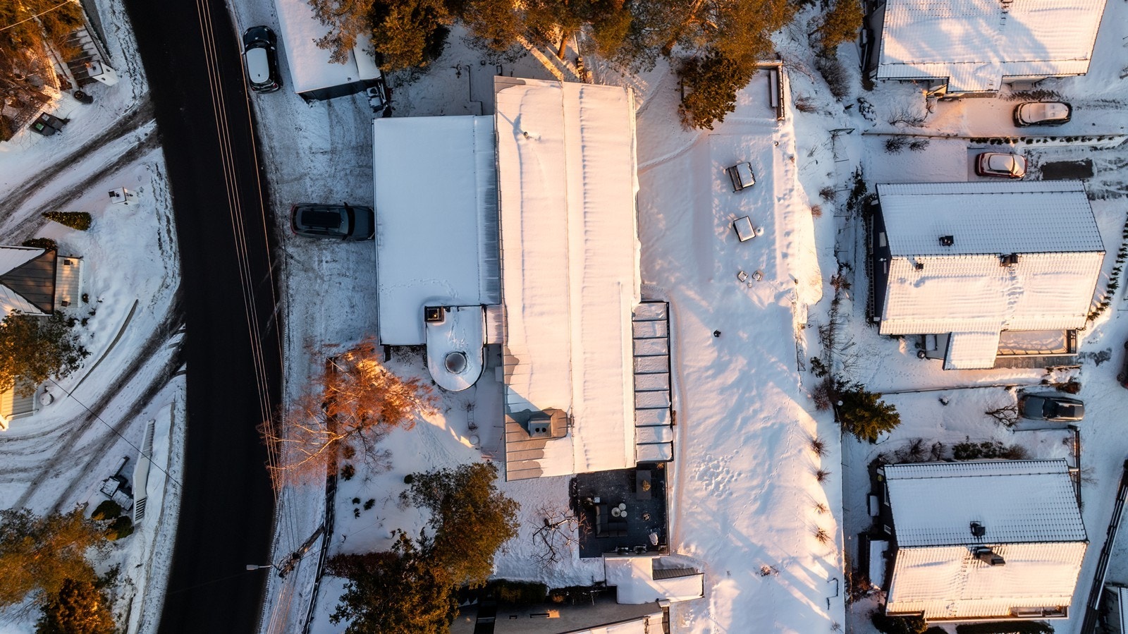 Boligen disponerer også hagedel på boligens nordside. Galleribilde