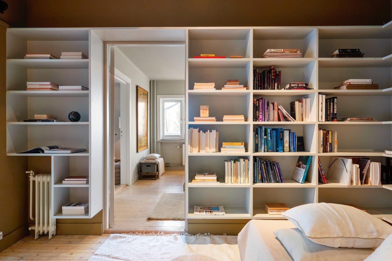 Herfra er det adkomst til hovedsoverommet. Galleribilde