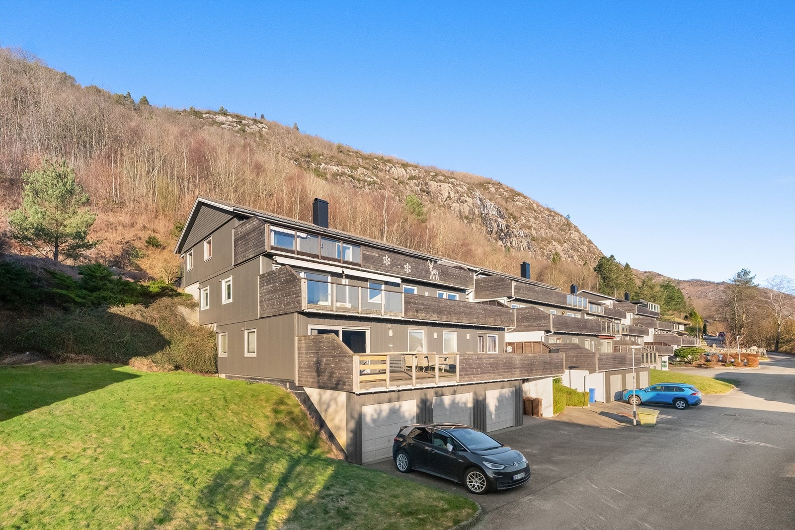 EiendomsMegler 1 v/ Fredrik Simonsen presenterer Grenaderveien 24 Galleribilde