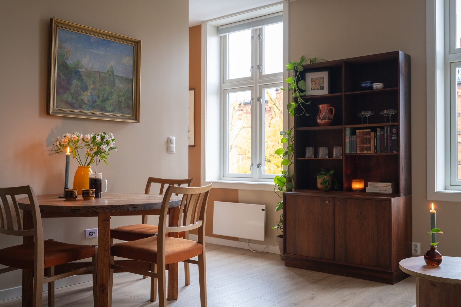 Takhøyden er på 2,60m og gir med det en god romfølelse. Galleribilde