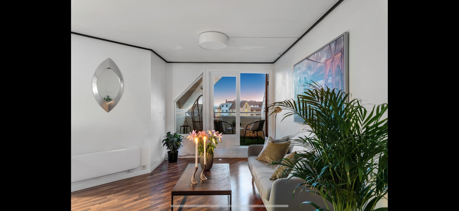 Stuen er nå malt, neste bilde viser. Galleribilde