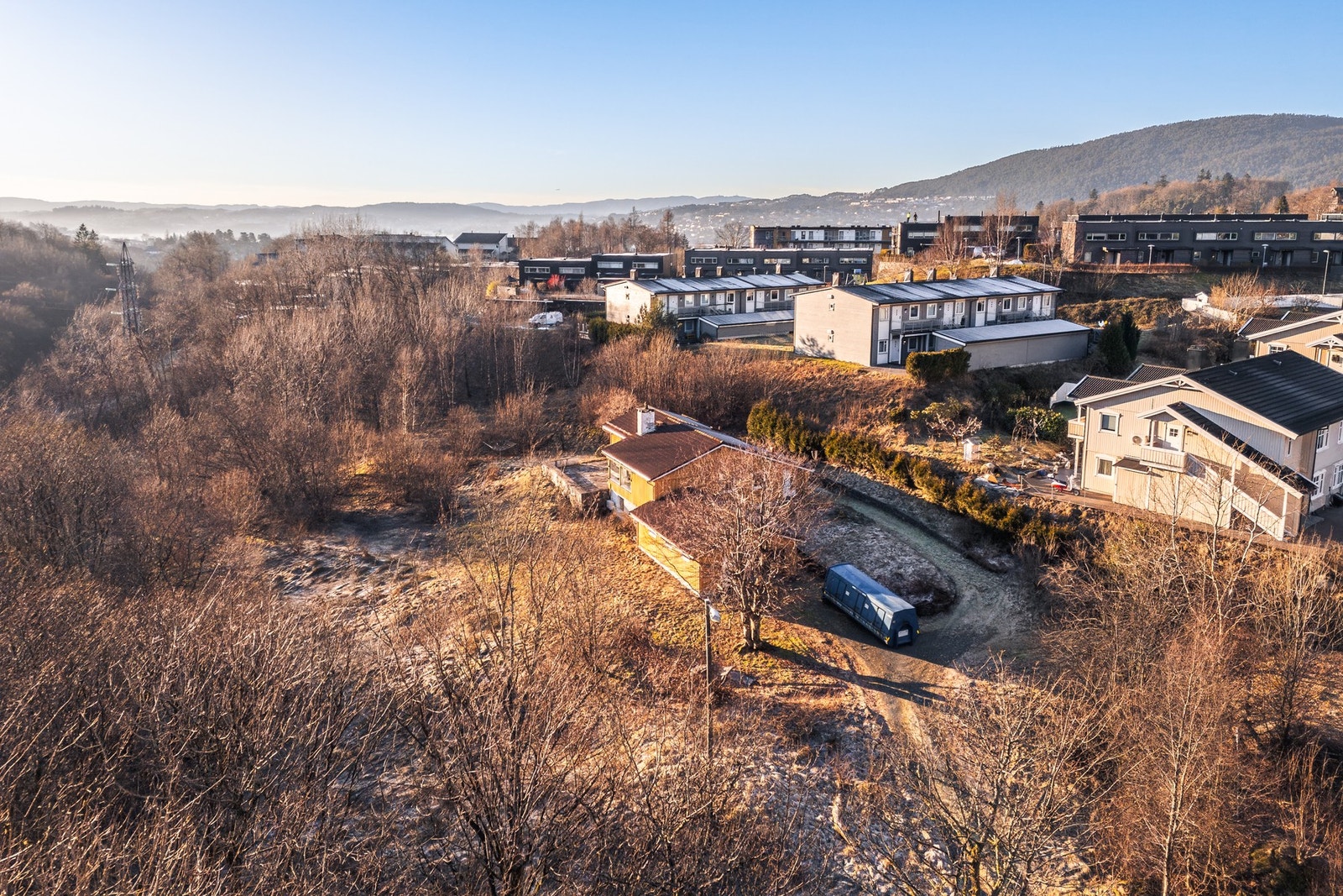 Eiendommen er en del av et felt hvor det skal bygges ytterligere 7 eneboliger - Bestill salgsoppgaven for å se kart og skisser Galleribilde