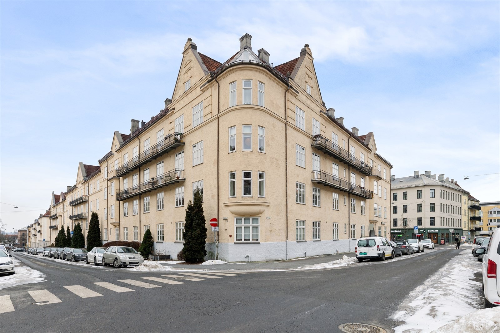 Fasade. Galleribilde