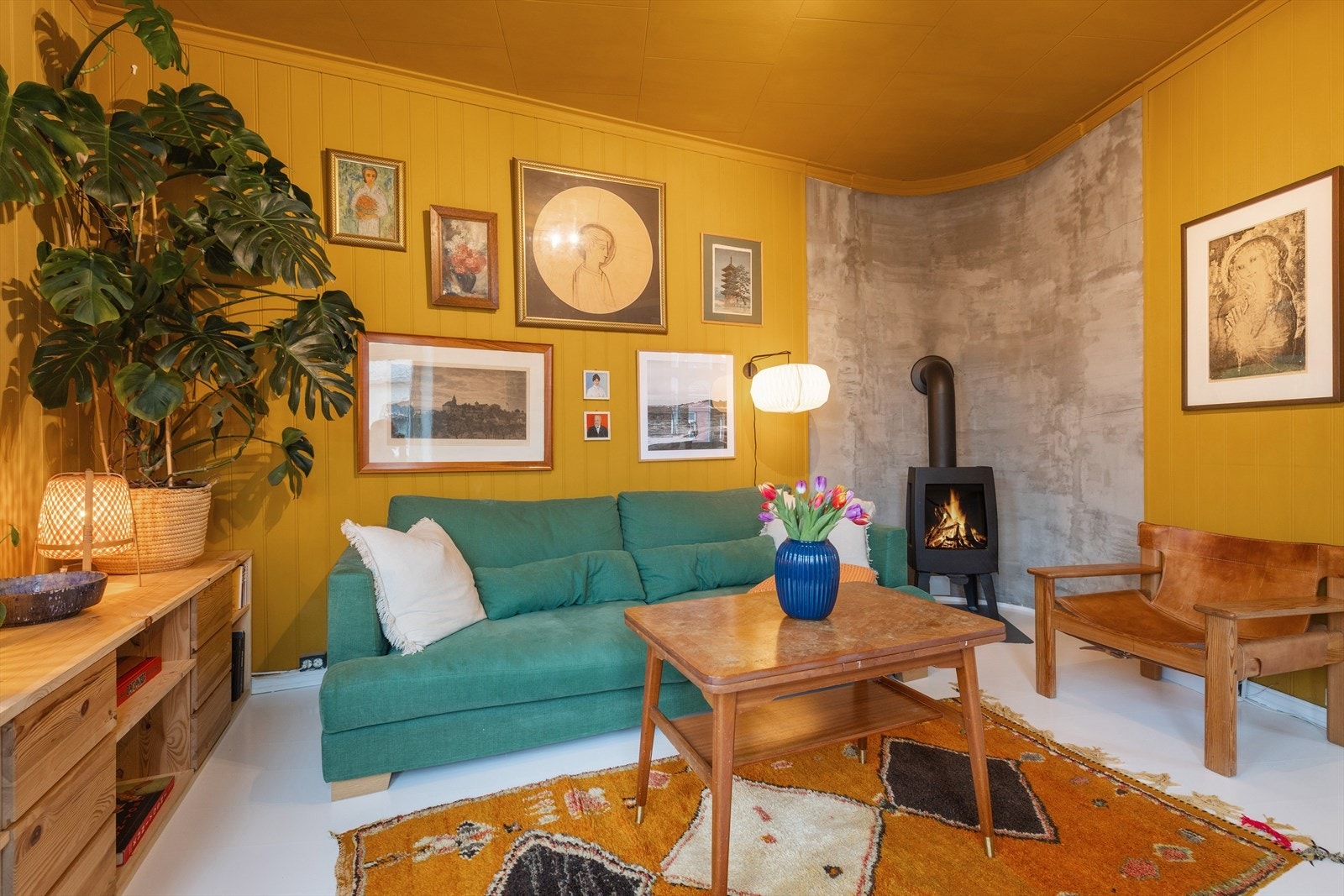 Tidsriktige farger i tilknytning til store vindusflater skaper en god atmosfære. Galleribilde