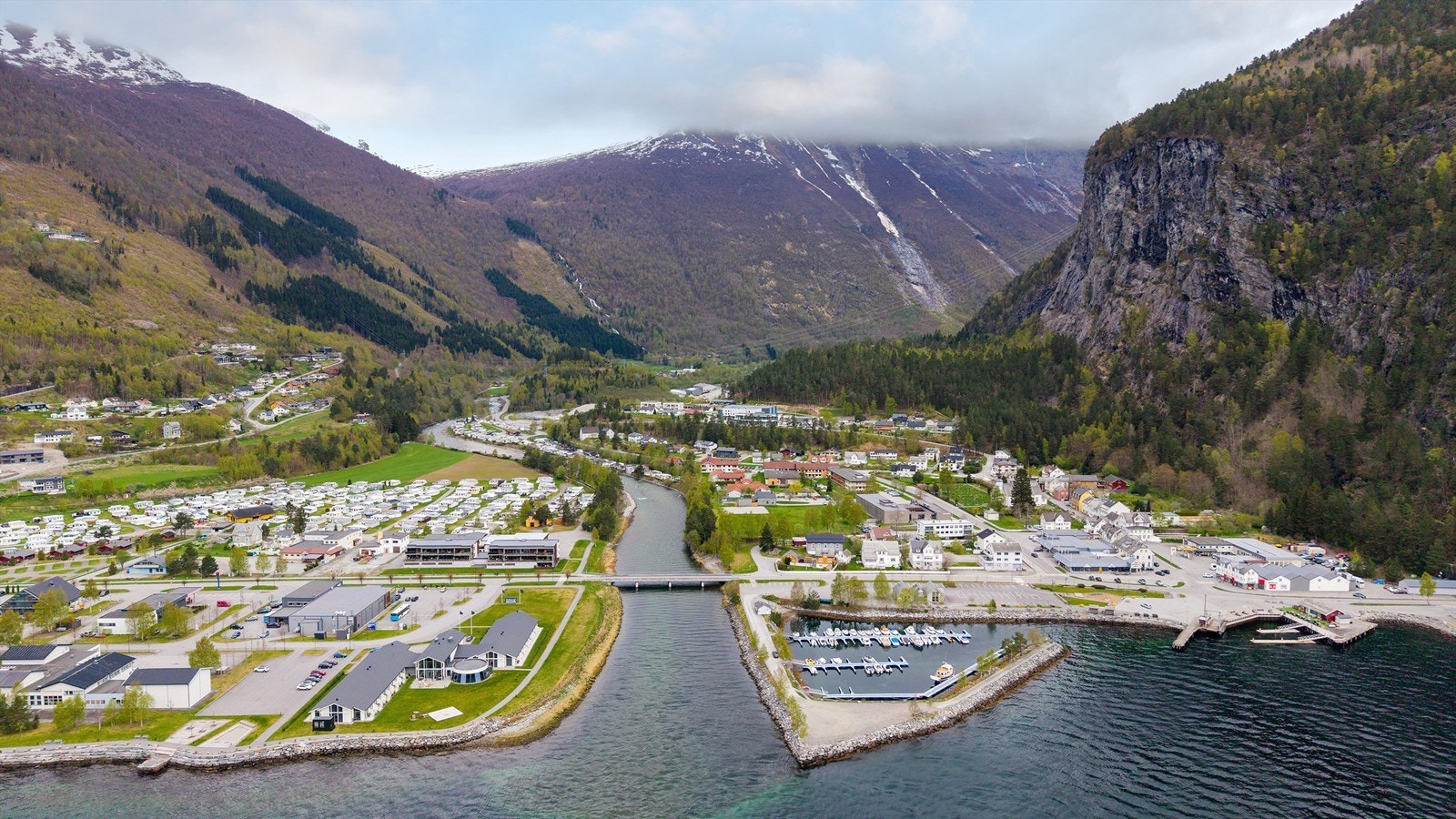 Dronebilde Galleribilde