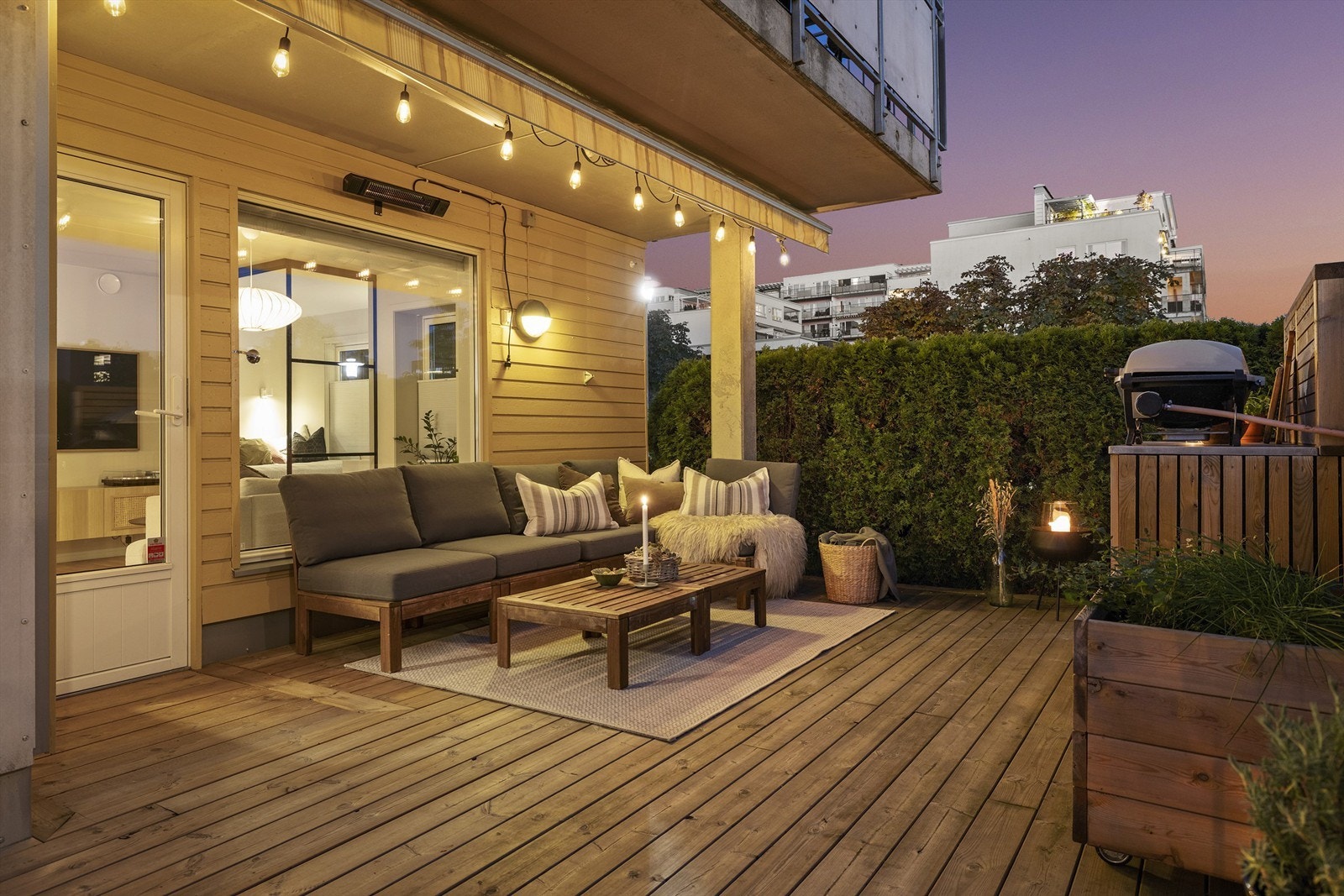 Velkommen til Kanonhallveien 42 A - presentert av Emir Mekic ved Krogsveen Løren! Foto: Marika Mørkestøl / Marika Foto Galleribilde