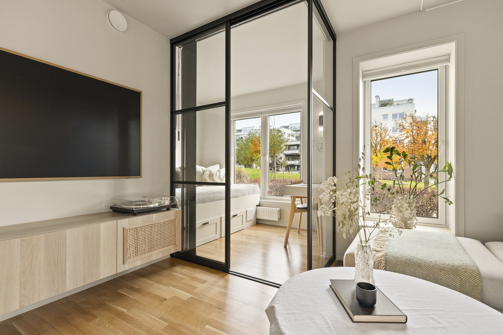 Soverom III som passer godt som gjesterom eller kontor. Det gjøres oppmerksom på at soverommets størrelse er mindre enn anbefalt Galleribilde