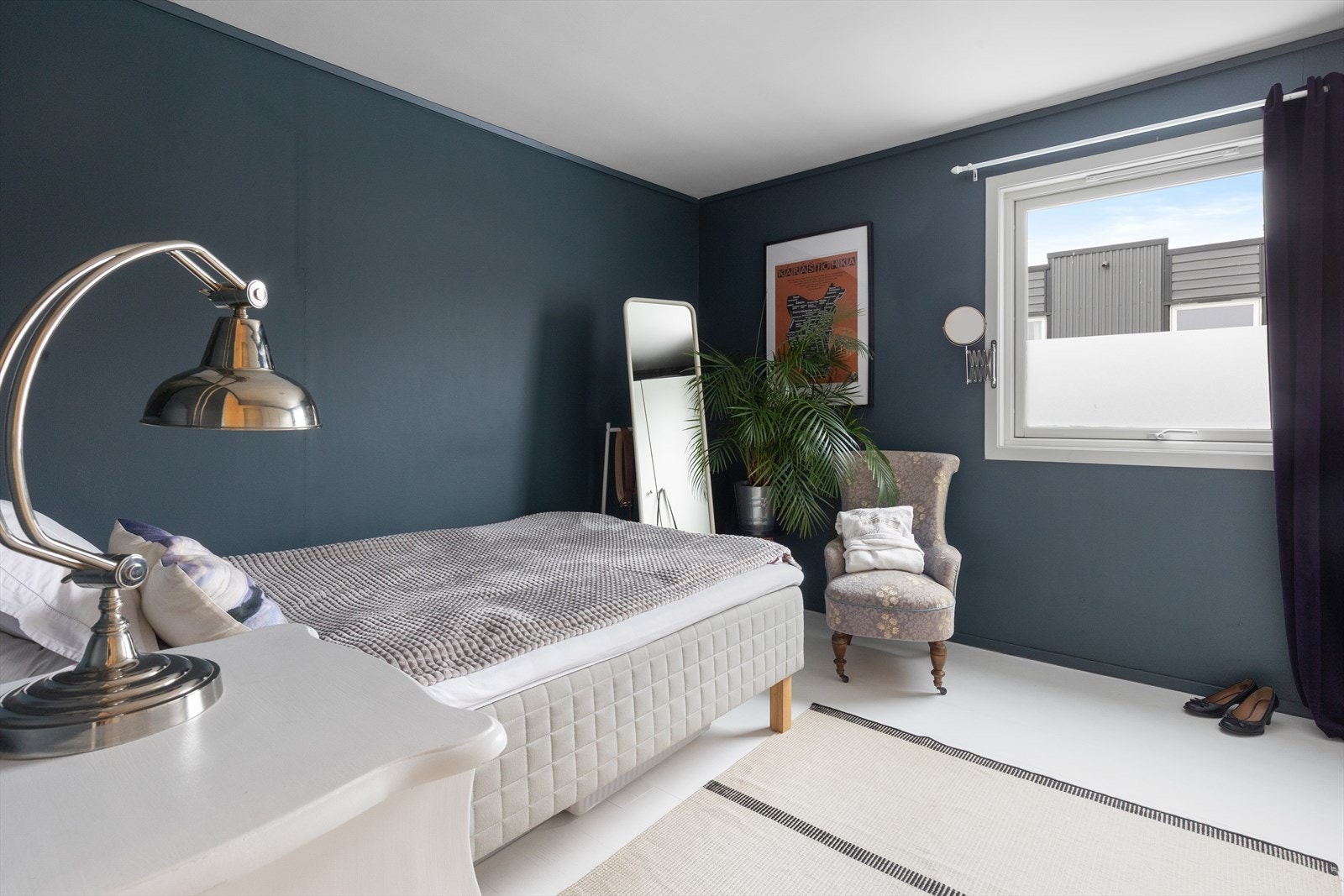 Leiligheten inneholder to soverom. Galleribilde