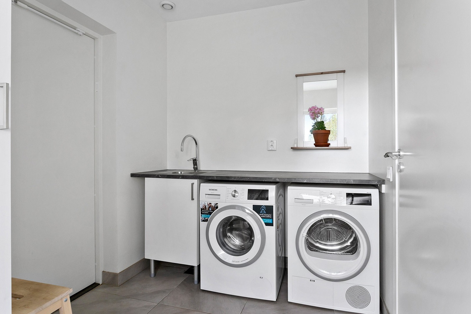 Tvättstuga Galleribilde