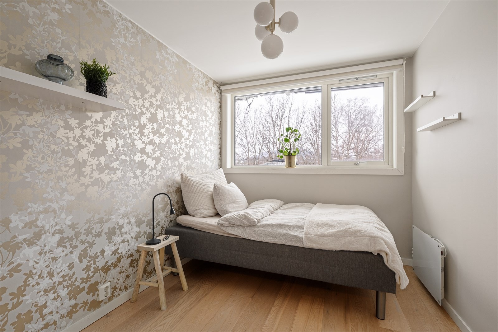 Soverommene kan benyttes som barnerom, kontor eller gjesterom etter behov Galleribilde