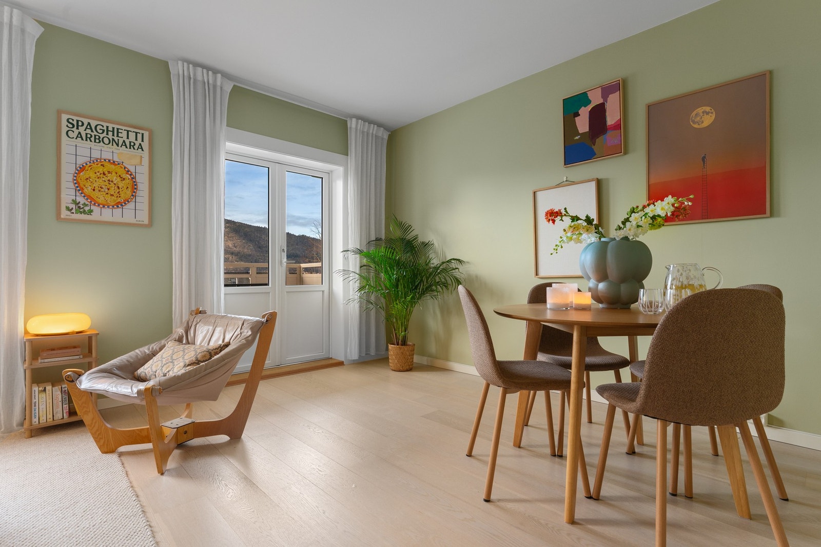 - Lys og pen parkett på gulv - Galleribilde