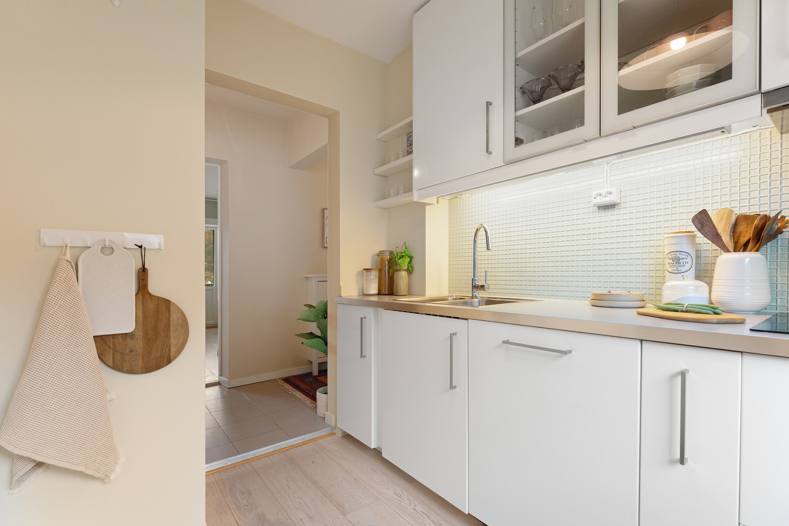 - Det er godt med både arbeid- og skapplass - Galleribilde