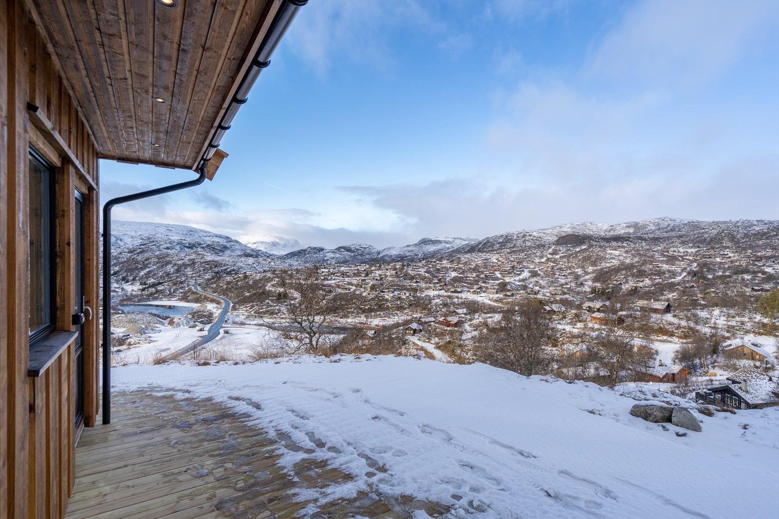 Utsikt fra terrasse Galleribilde