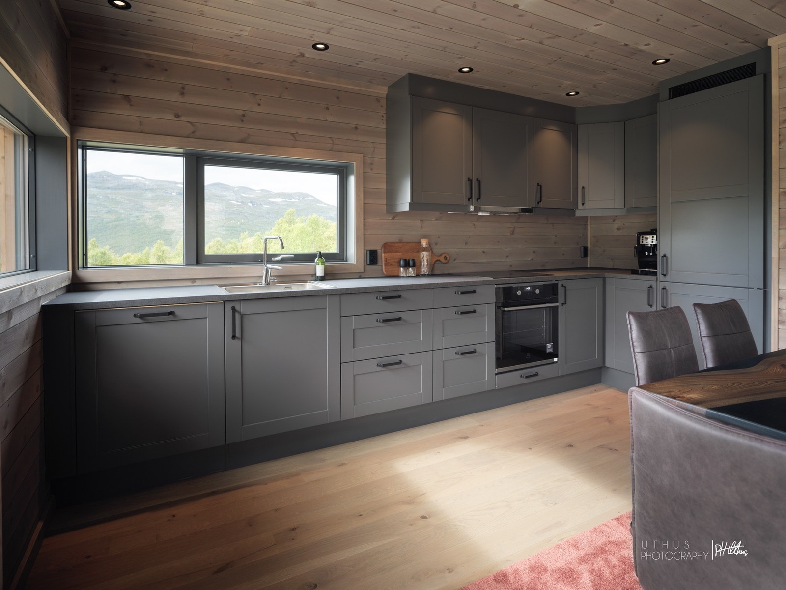 Hyttene leveres med flotte kjøkken, her kan du påvirke ditt valg, ta kontakt for info. Galleribilde