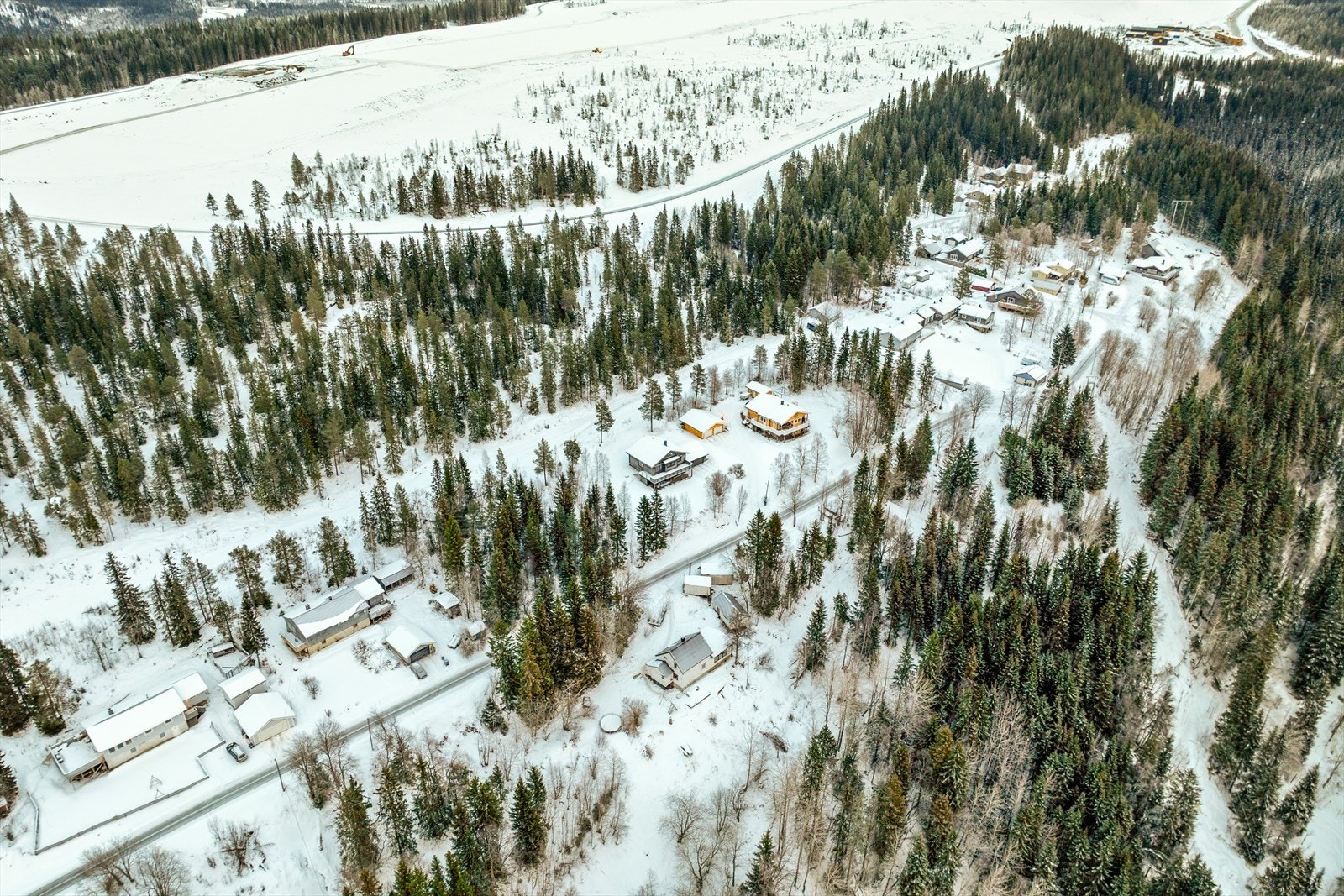 Interessenter oppfordres til å sette seg nøye inn i salgsoppgaven. Galleribilde