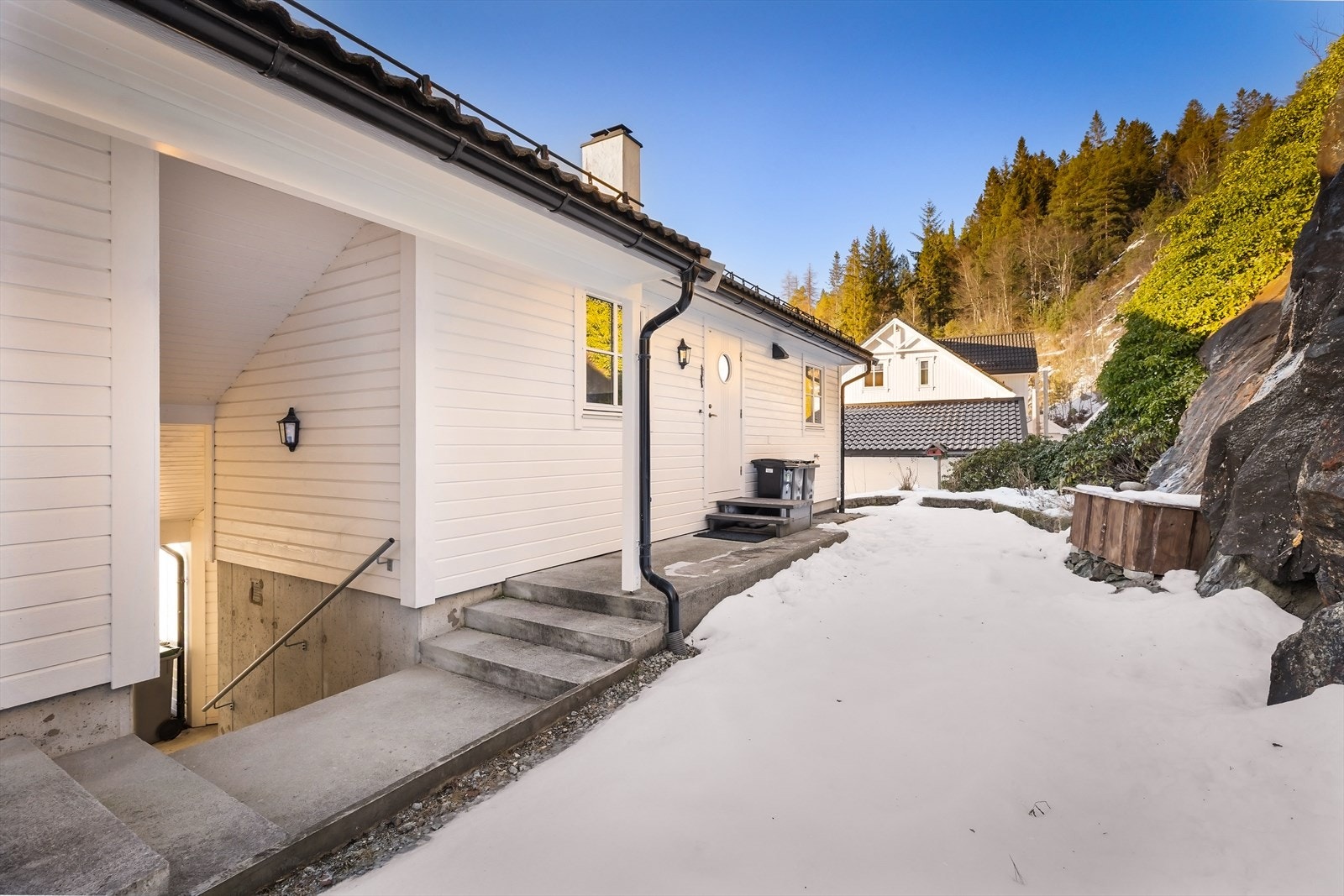 Velkommen opp trappen og inn mot ditt nye hjem Galleribilde