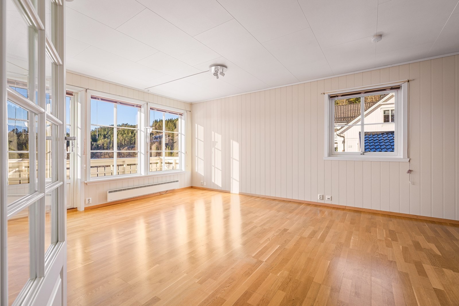 Stue med plassvennlig gulvareal Galleribilde