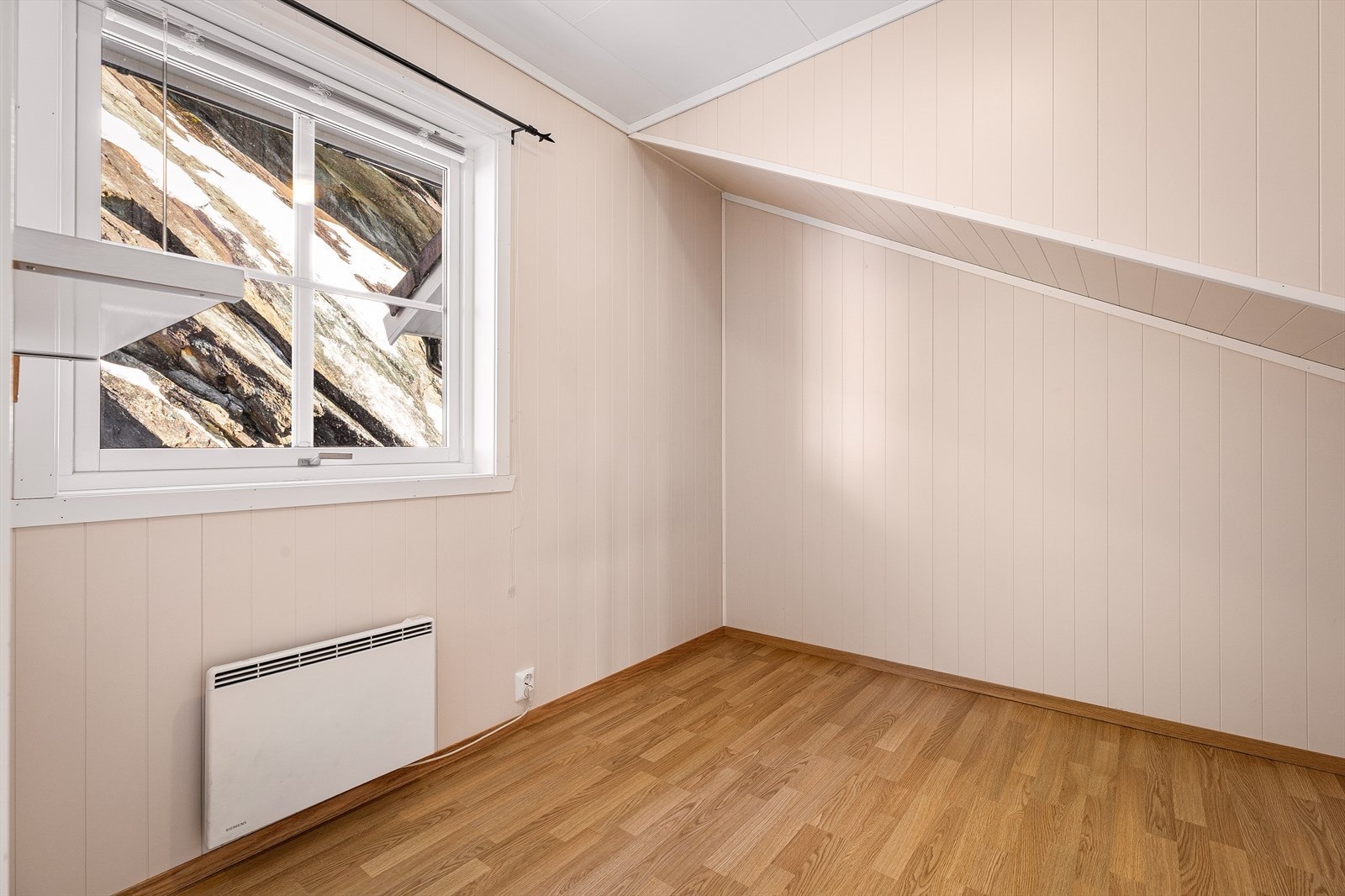 Soverom ved inngangsparti Galleribilde