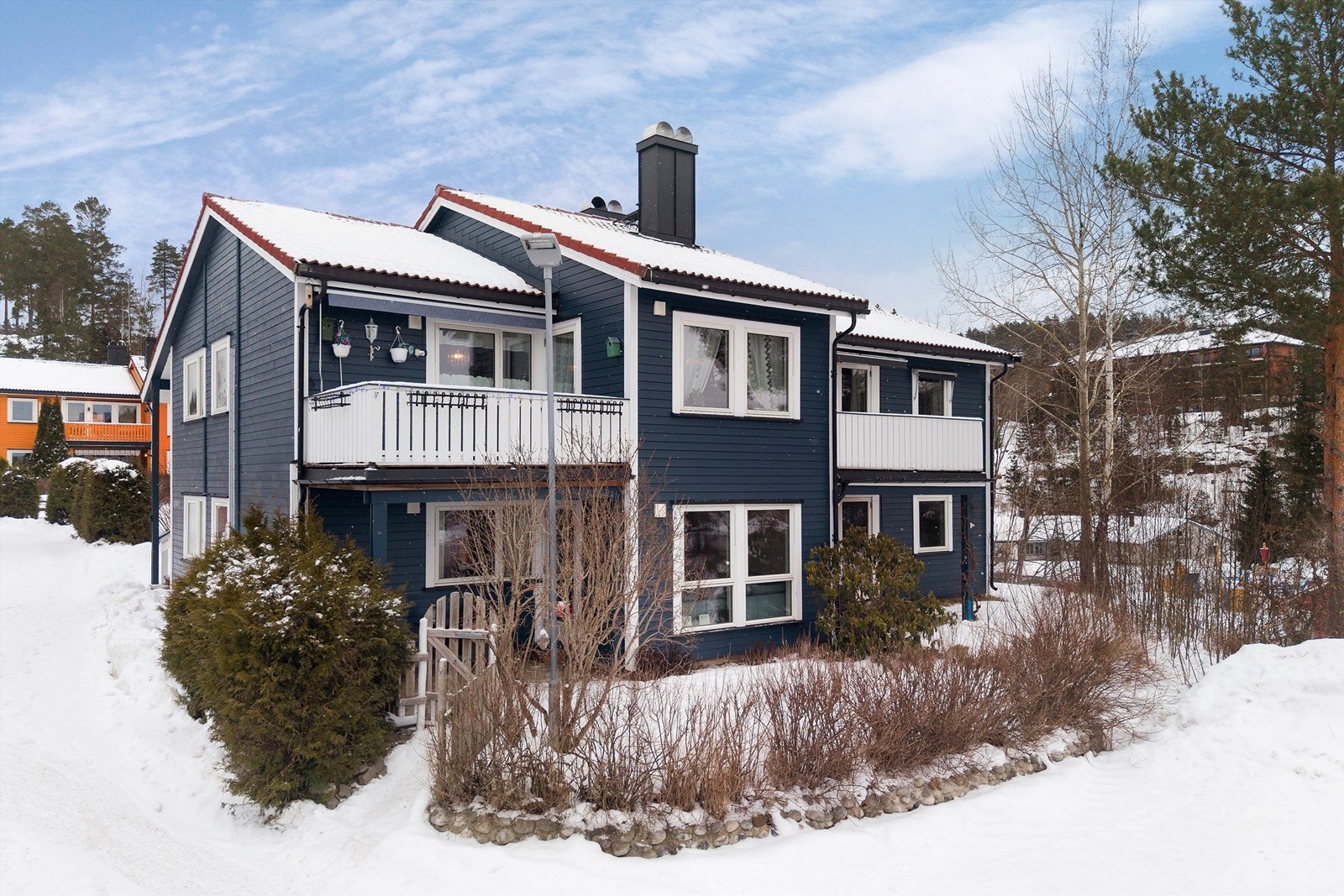 Velkommen til Sløssåsveien 2B - 3-roms leilighet i 1. etasje med trappefri adkomst. Galleribilde