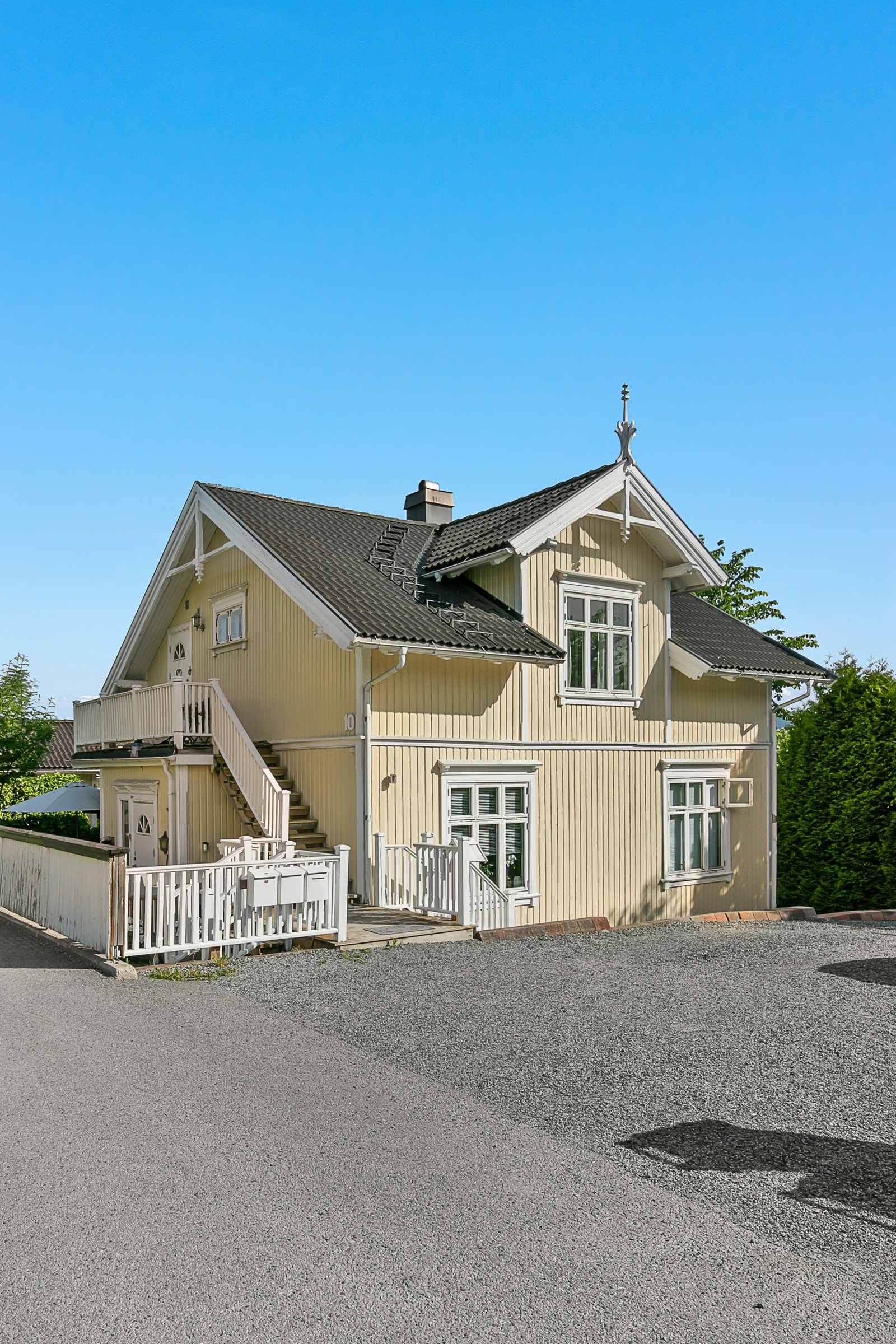 Augonsplassen 10A Galleribilde