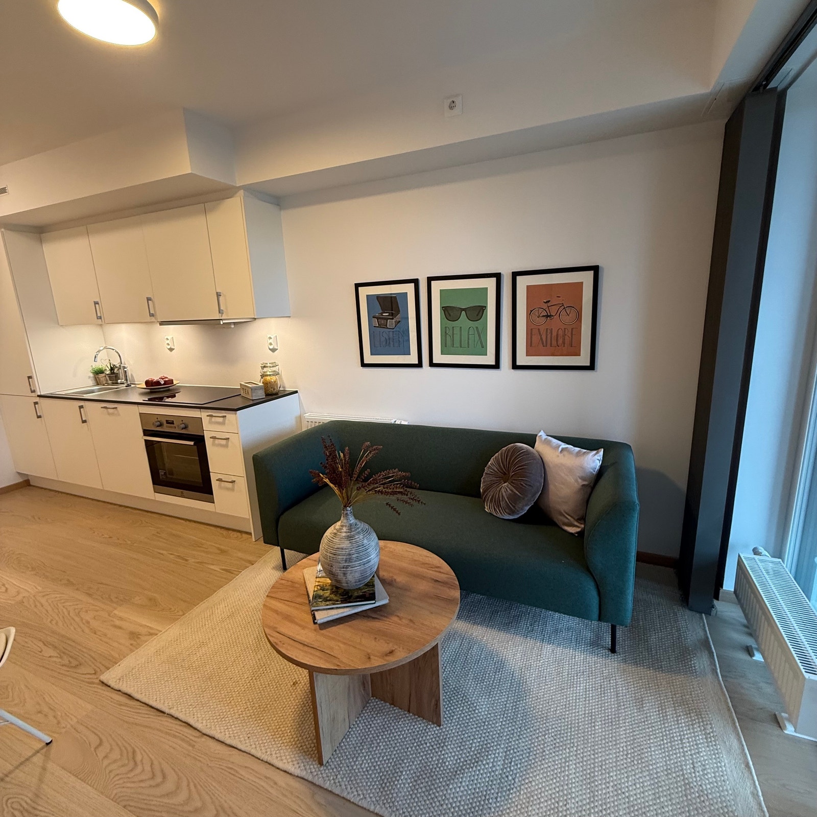 LYS & LEKKER LEILIGHET FRA 2026 Galleribilde