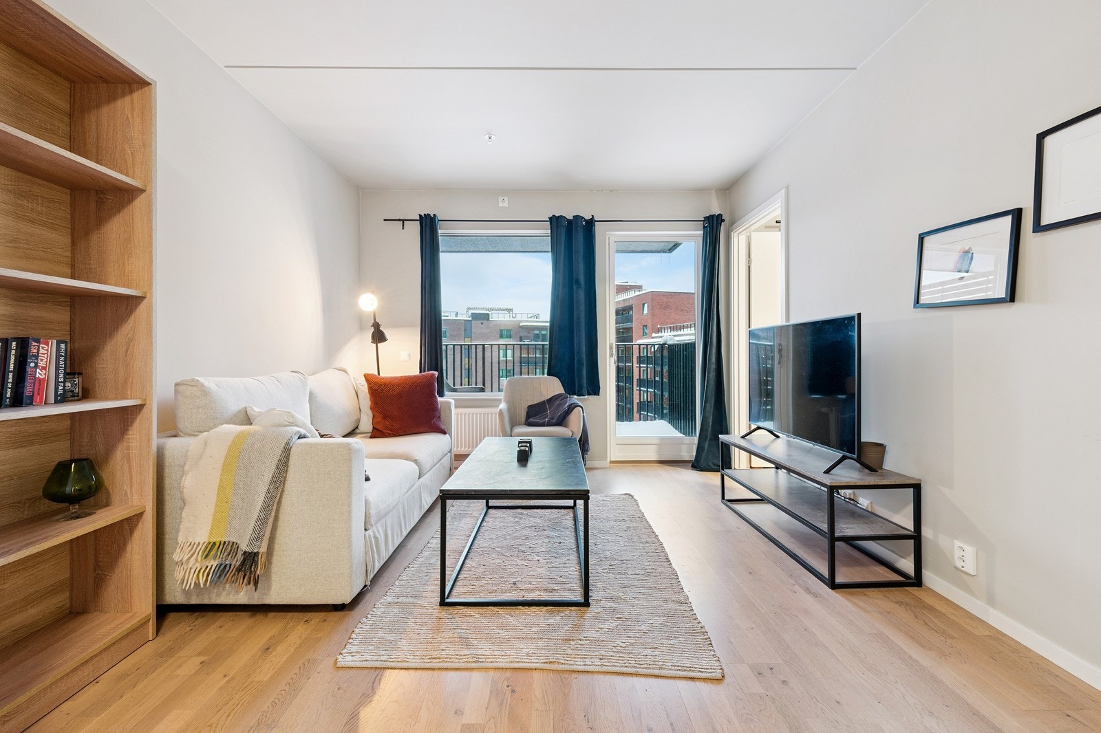 Kjøkken med utgang til balkong Galleribilde