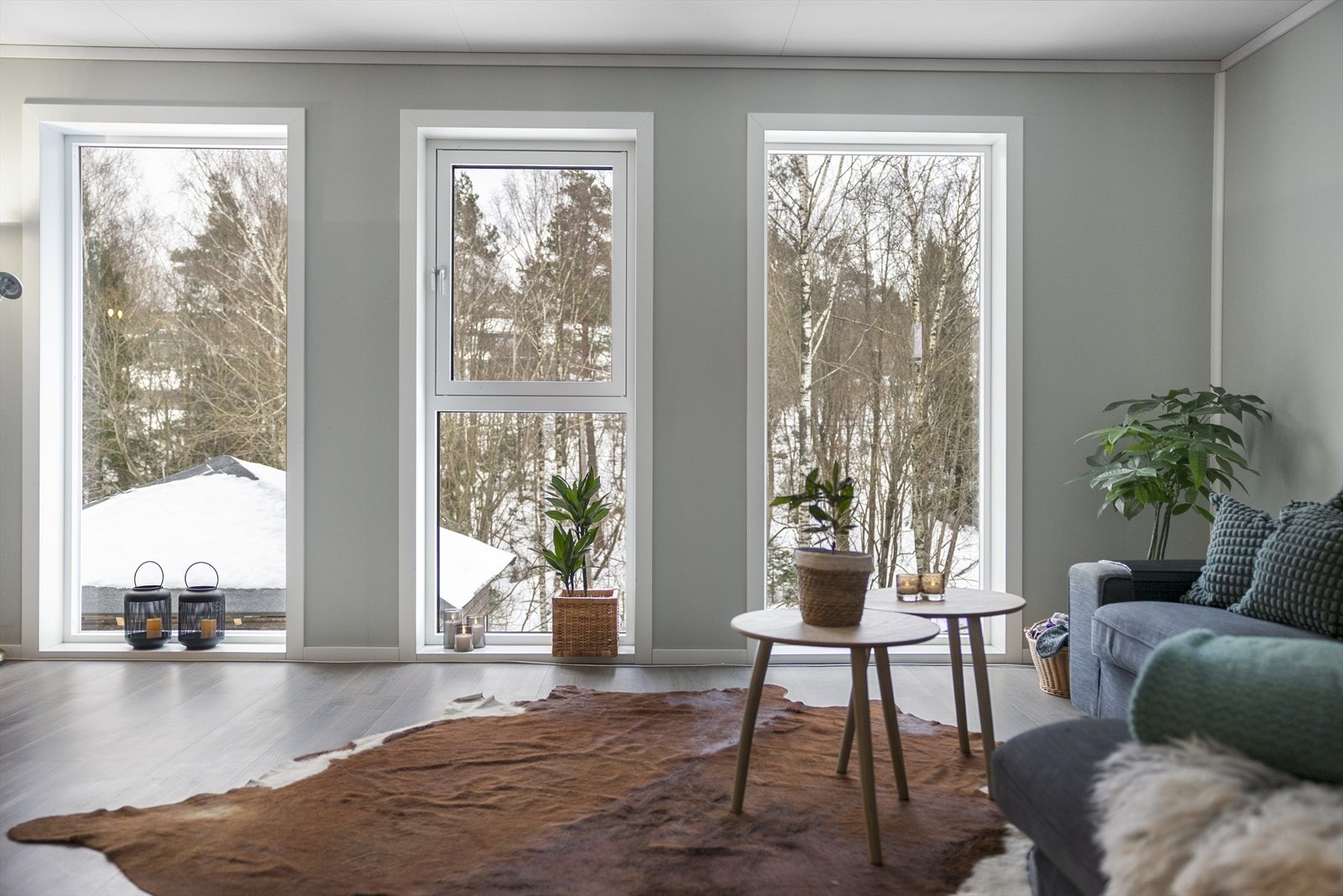 Vindusplassering gir utsikt mot grøntområder utenfor. Galleribilde