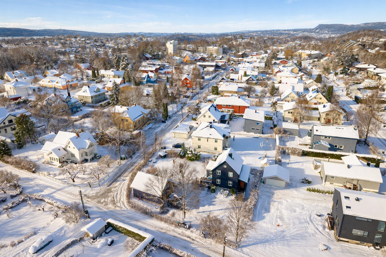Et rolig og veletablert villaområde med lite gjennomgangstrafikk. Galleribilde