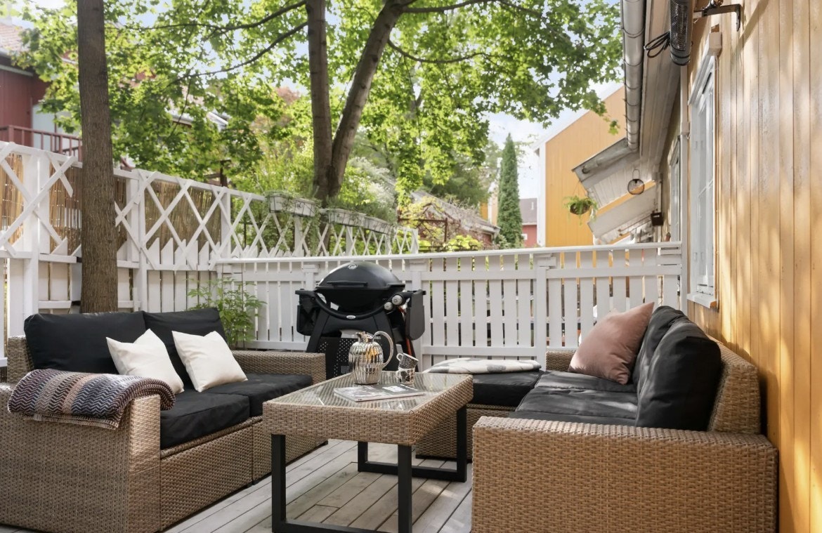 Uteplass Galleribilde