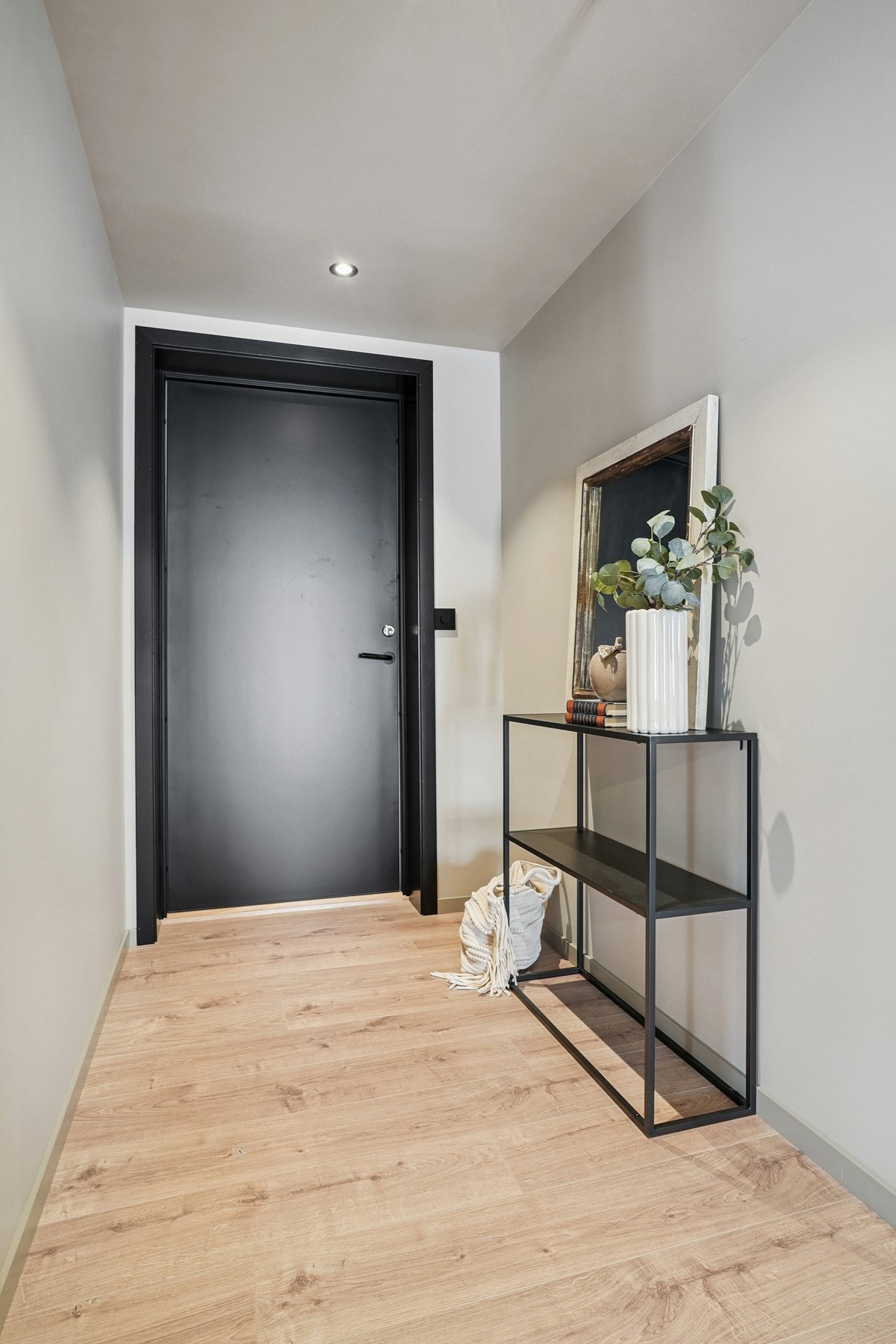 Med leiligheten medfølger det også ekstern sportsbod i byggets kjelleretasje. Galleribilde