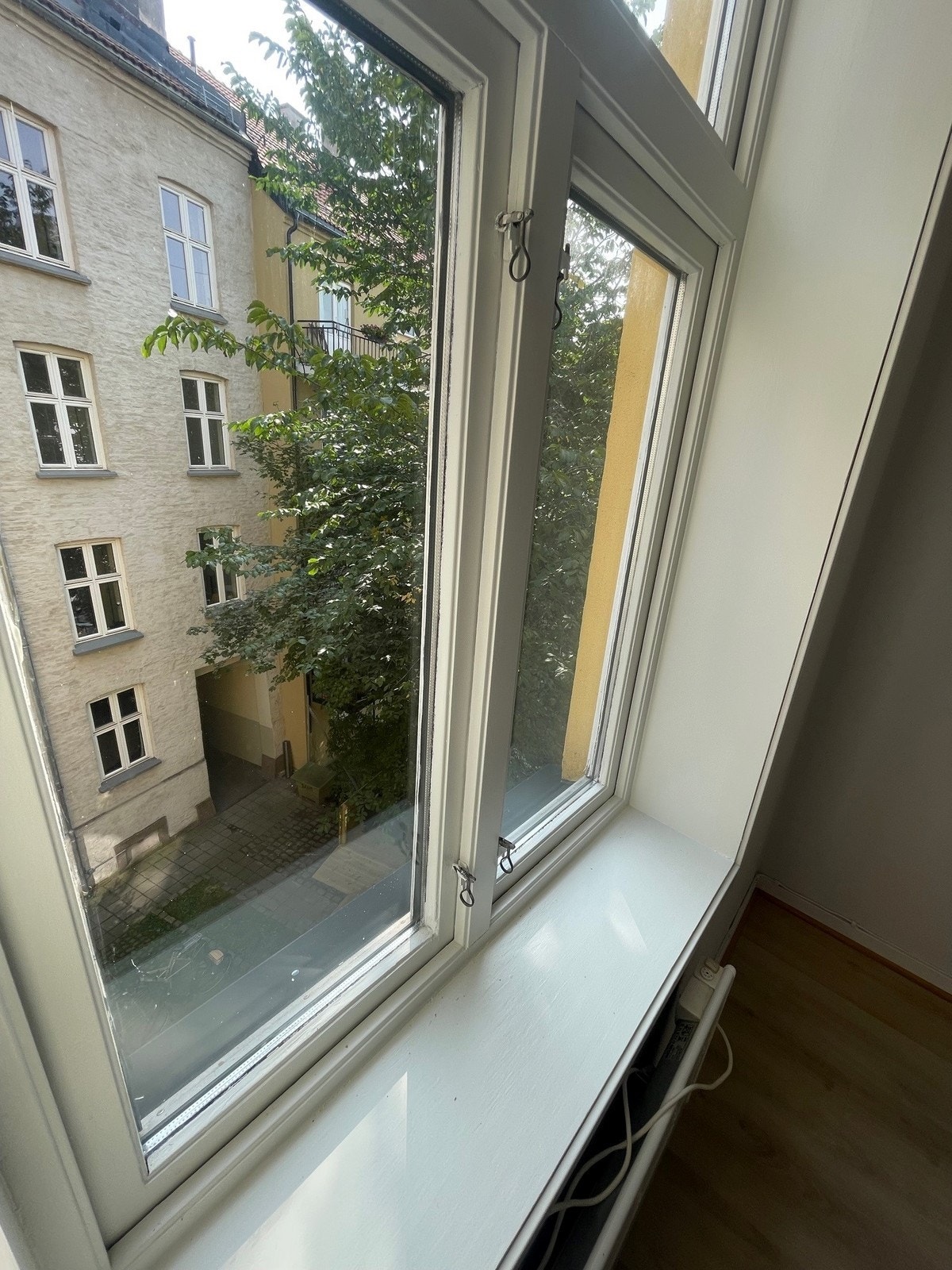 Soverommet er vendt mot rolig bakgård. Galleribilde