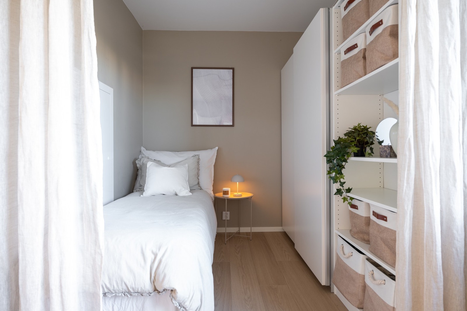 Garderobeløsningen medfølger. Galleribilde