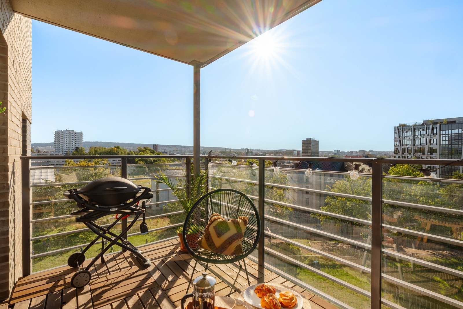 Jon Solberg ved EIE Løren har gleden av å presentere Spireaveien 14 C! Foto: Borowiak AS (Chris Borowiak) Galleribilde