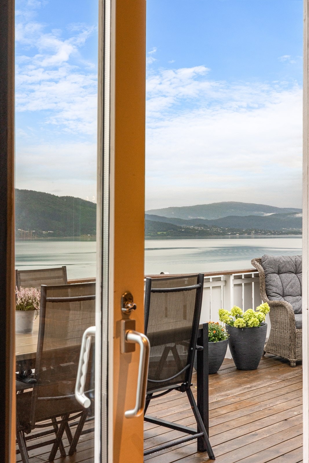La oss ta turen ut på balkongen. Galleribilde