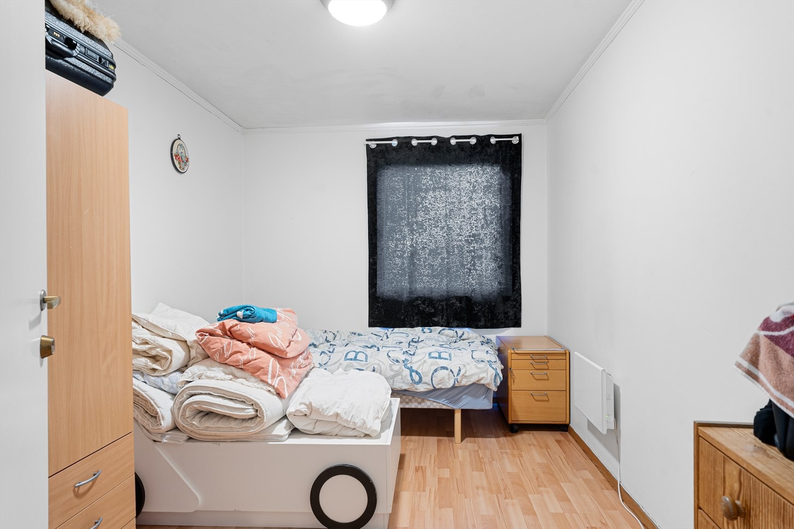 Soverom nr. 1 i leiligheten(ikke godkjent) i underetasjen Galleribilde