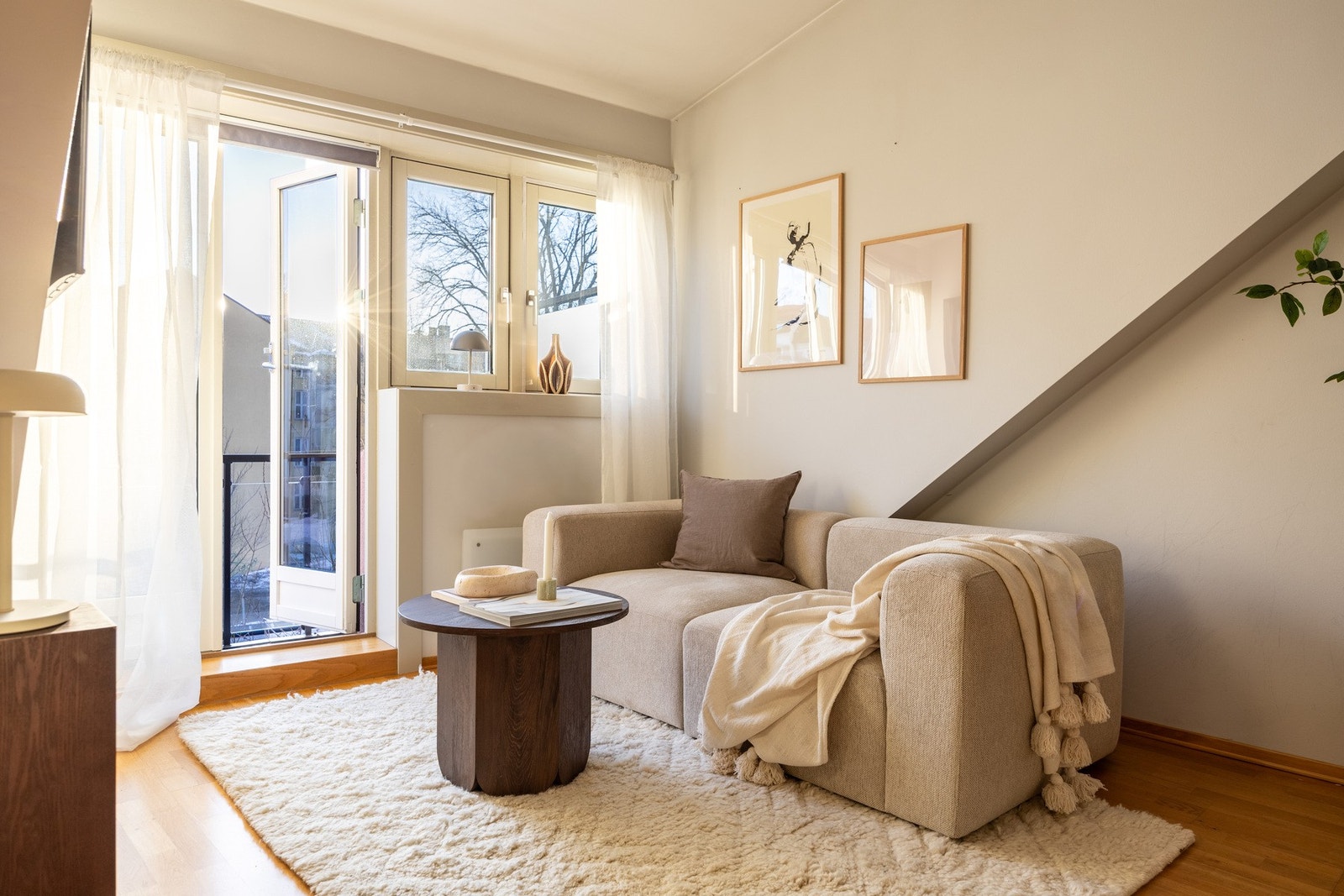 Leiligheten ligger i et gammelt fabrikkbygg som ble omgjort til boliger i 2005, men hvor Galleribilde