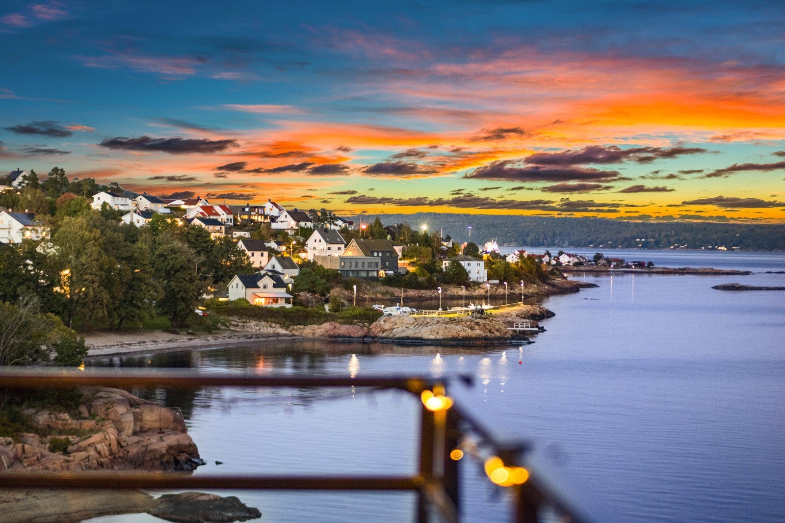 Utsikt inn mot sentrum av Tofte Galleribilde