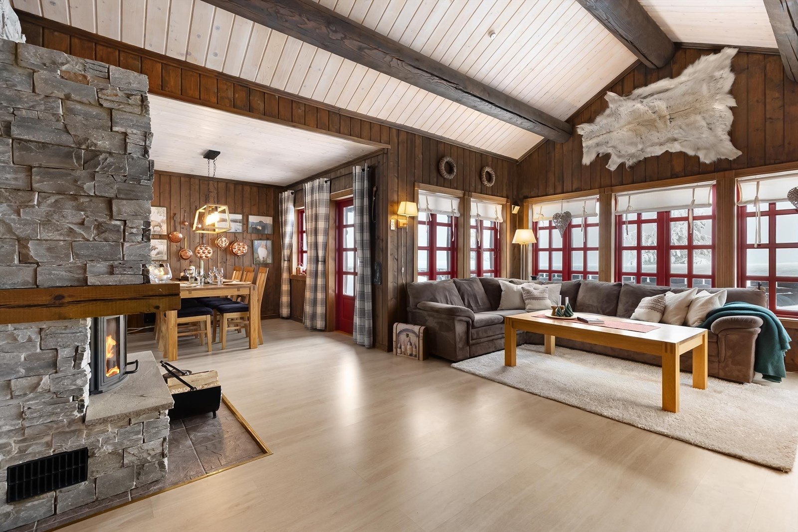 Velkommen til Stemtjønnvegen 84! Galleribilde