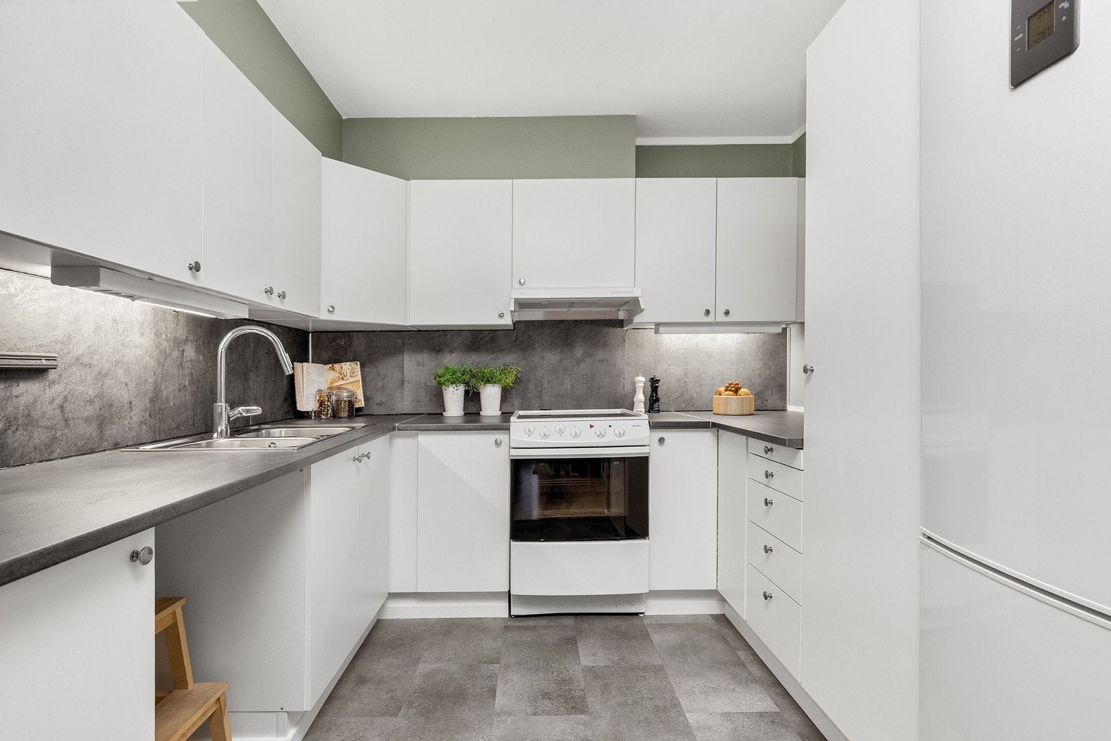 Åpen løsning mot stue gir god romfølelse. Galleribilde